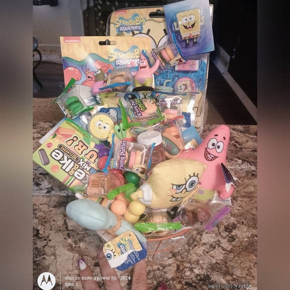 SpongeBob SquarePants Kids Gift Basket New - Picture 10 of 12